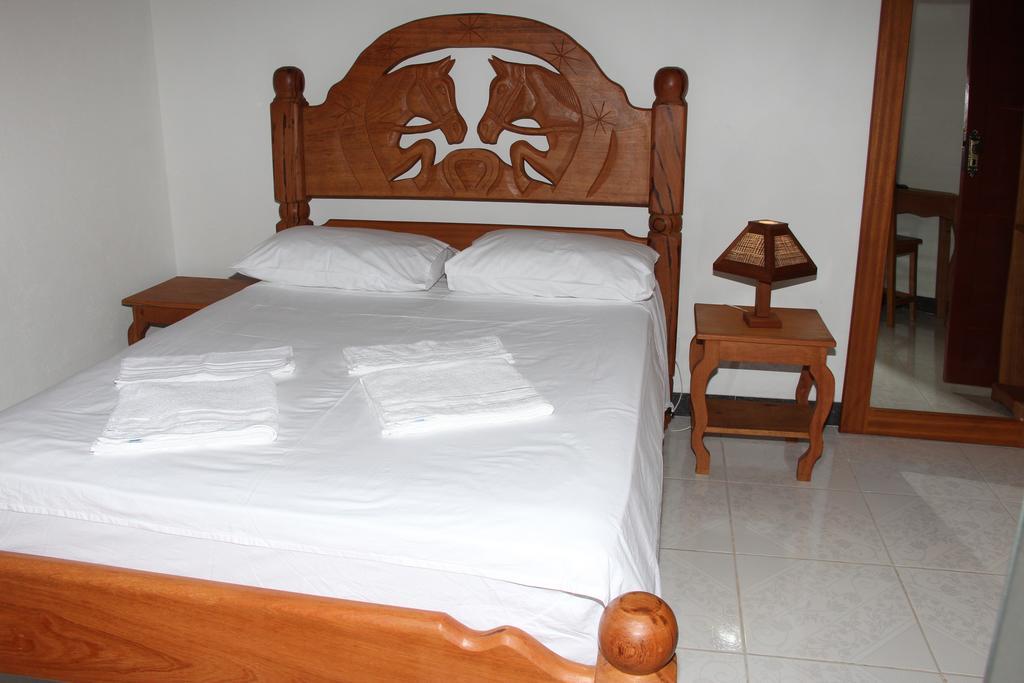 Hotel Fazenda Arara Azul Carolina  Zimmer foto